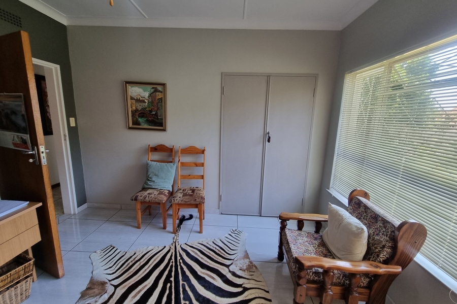 3 Bedroom Property for Sale in Flamwood North West